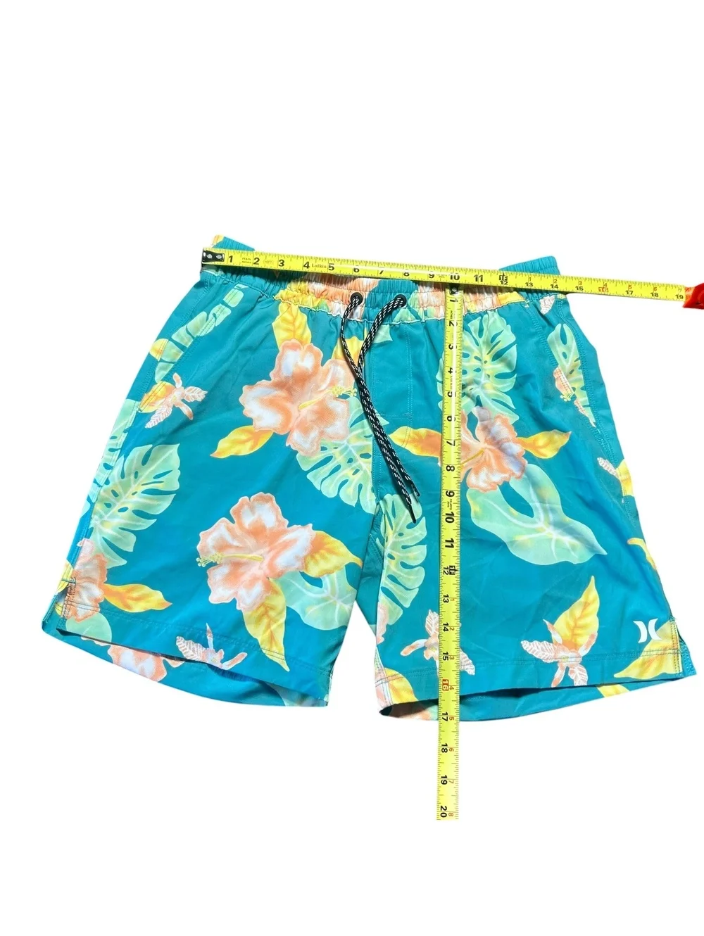 Hurley men’s hibiscus